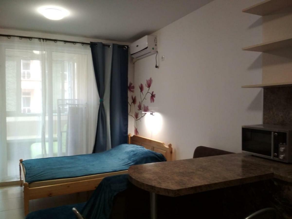 Victoria Lägenhet Pomorie Exteriör bild